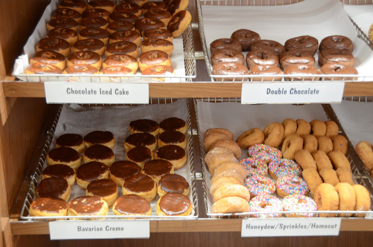 Home Cut Donuts storefront