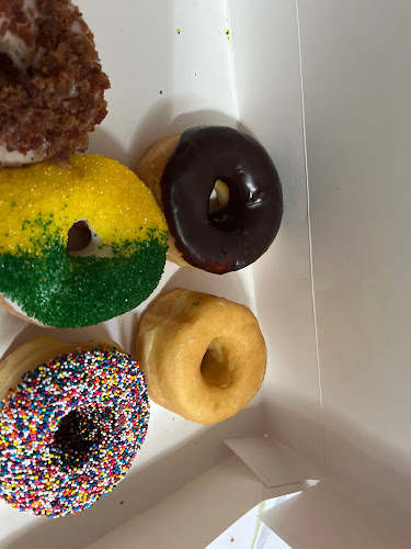 University Donuts storefront