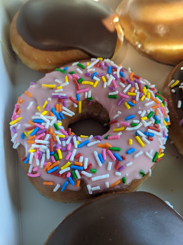 Krispy Kreme storefront