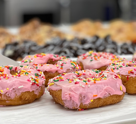 Epic Donuts storefront