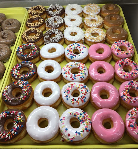 Donut Hole storefront