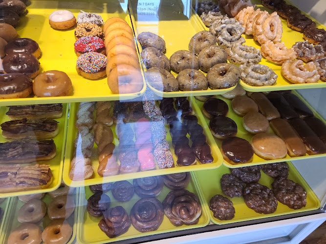 Cajun Donuts storefront