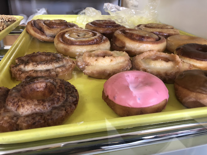 Keene Donuts storefront