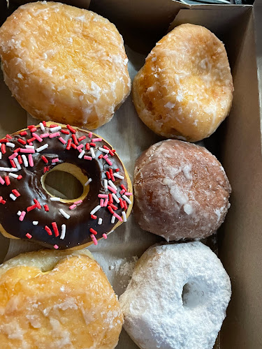 Shipley Do-Nuts storefront