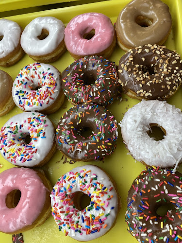 Donut Hole storefront