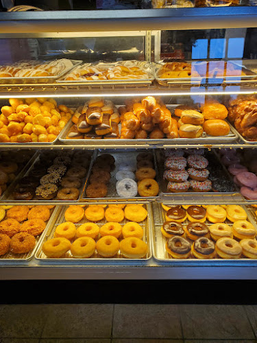 Templeton Donuts Plus storefront