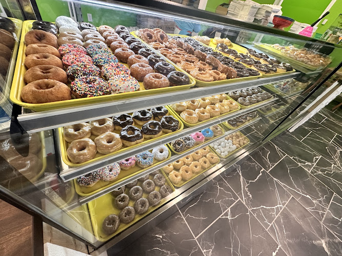 Best Donuts storefront