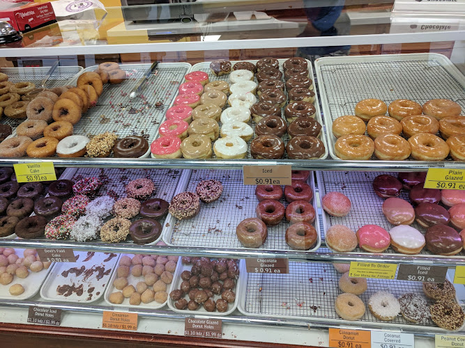 Snowflake Donuts storefront