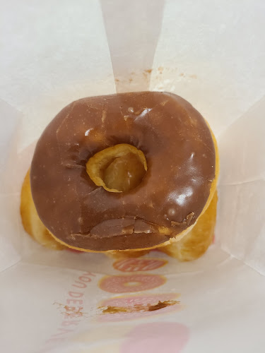 Kermit Donuts storefront
