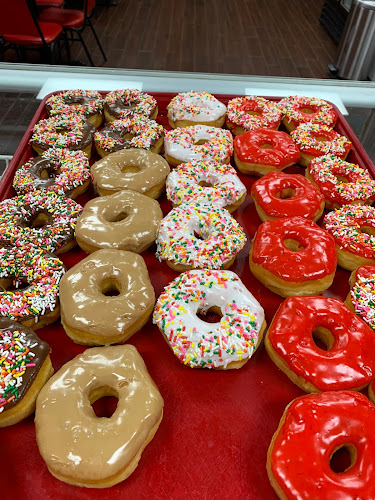 I Love Donuts storefront