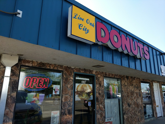 Live Oak Donut Shop storefront
