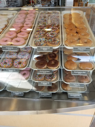 Krispy Kreme storefront