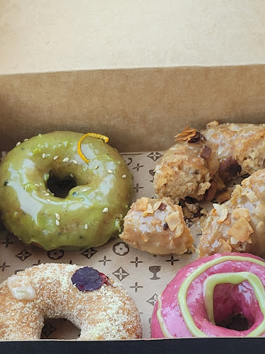 Holey Grail Donuts storefront