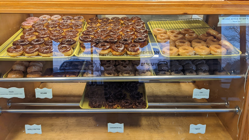 Home Cut Donuts storefront