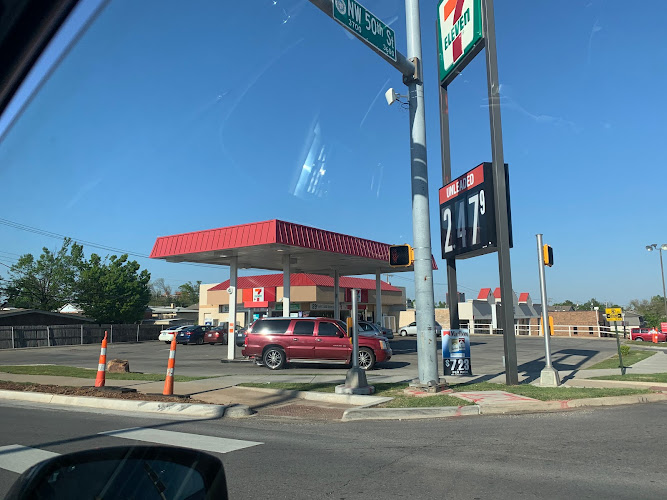 7-Eleven storefront