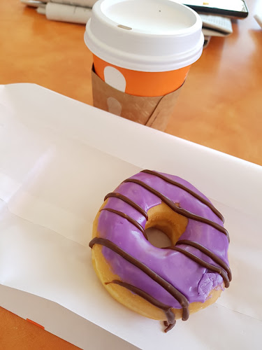 Dunkin' storefront