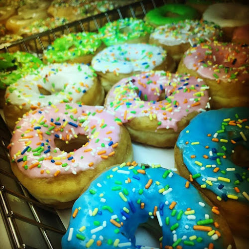 Fort Findlay Coffee & Doughnut Shoppe storefront