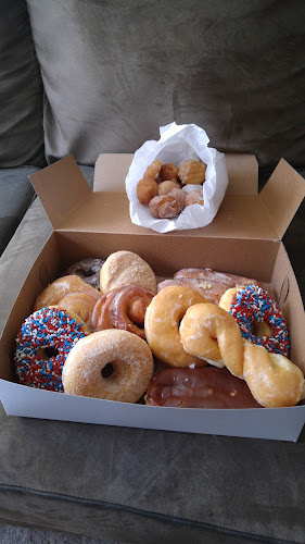 Doughnut Pantry storefront