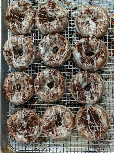 Whackdonuts! storefront