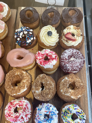 Good Company Doughnuts & Cafe - Penn Quarter storefront