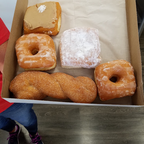 Square Donuts Inc storefront