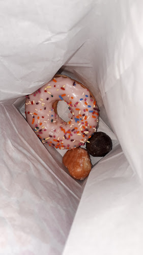 Dunkin' storefront