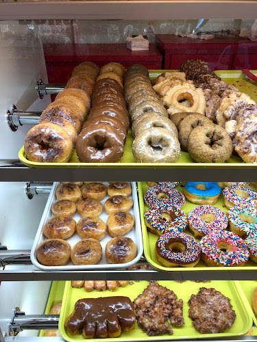 Snowflake donuts storefront