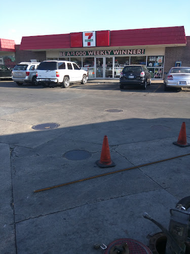 7-Eleven storefront