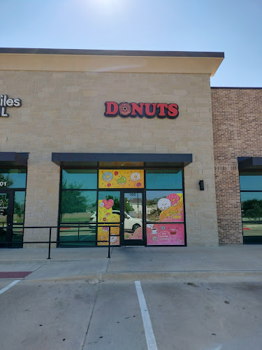 Donut king storefront