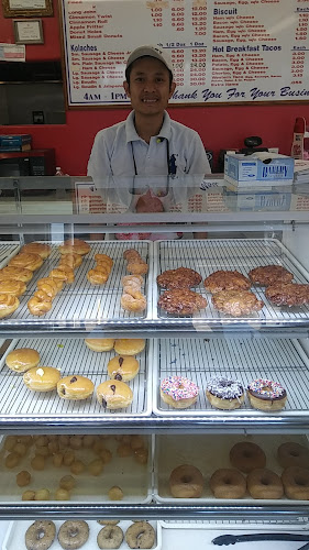 Porter Donuts & Kolaches storefront