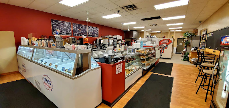 Pats Donuts & Kreme storefront