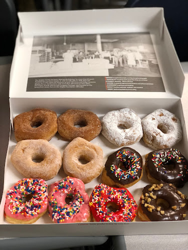 Shipley Do-Nuts storefront