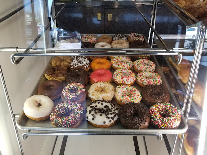 Christy's Donuts storefront