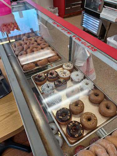 Shipley Do-Nuts storefront