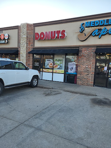 Shin's Donuts storefront