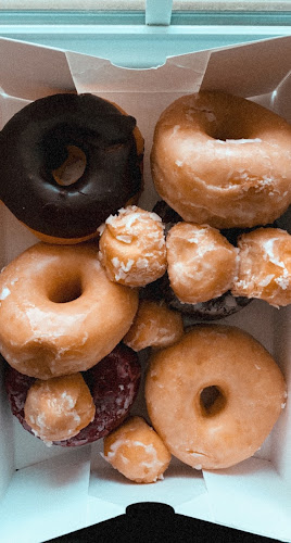 Community Donuts storefront