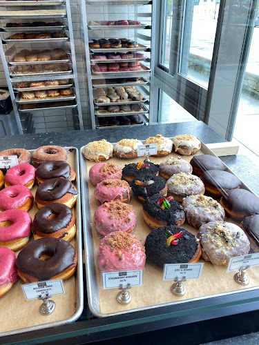 Union Square Donuts storefront