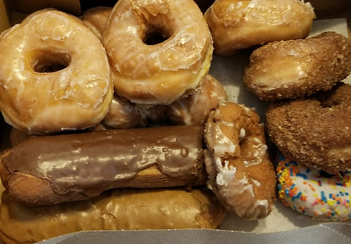 Adams Avenue Donuts storefront