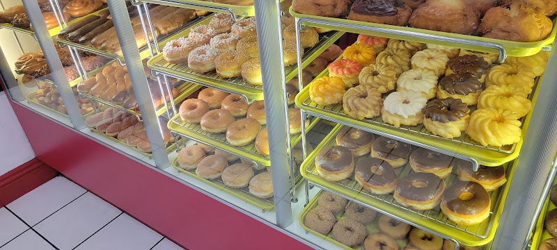 US Donut storefront