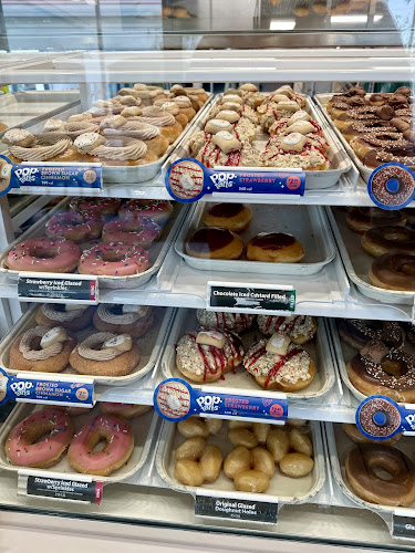 Krispy Kreme storefront