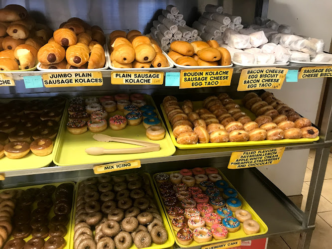 Dannay's Donuts storefront