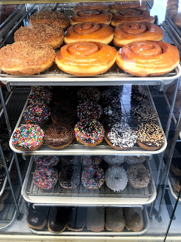 Donut Club storefront