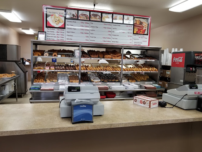 Mullen's Donuts storefront