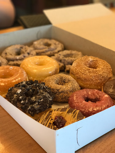 Donutsville storefront