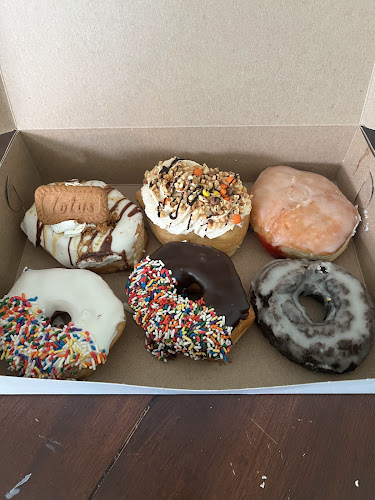 Swillerbees Craft Donuts & Coffee in Palm Coast storefront