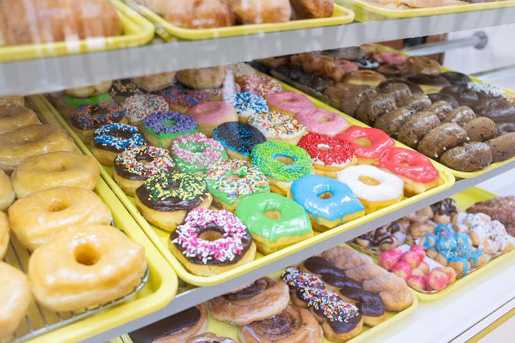 Shawnee Donuts storefront