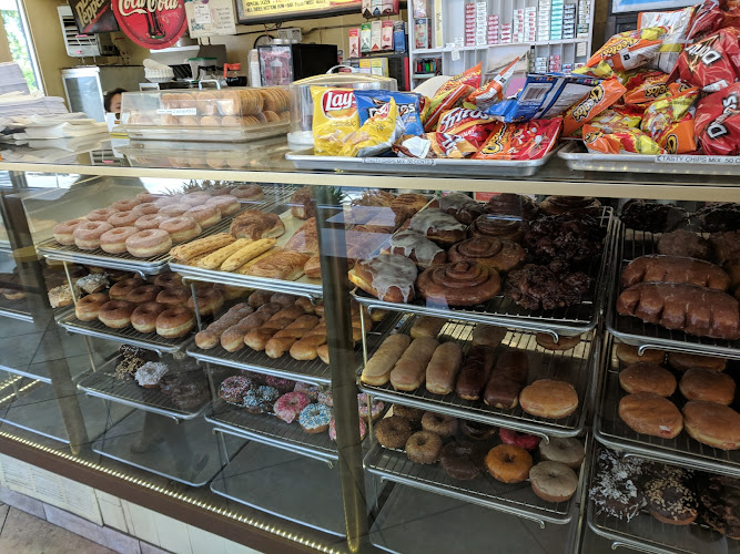 Donut Star storefront