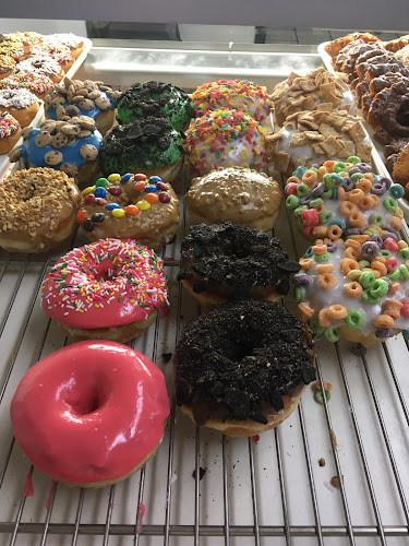 Sweetie Pie Donuts storefront
