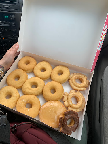 Kim's Donuts storefront