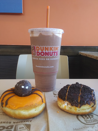 Dunkin' storefront